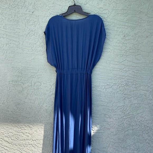 Blue Cover up - Picture 5 of 6